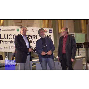 	Lucca, Racconti nella Rete 2016, Premio Buduàr per il racconto umoristico, da sin Prevosto, il vincitore Rinaldi e De Angelis	